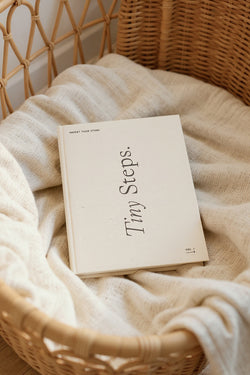TINY STEPS | Baby Linen Photo Album